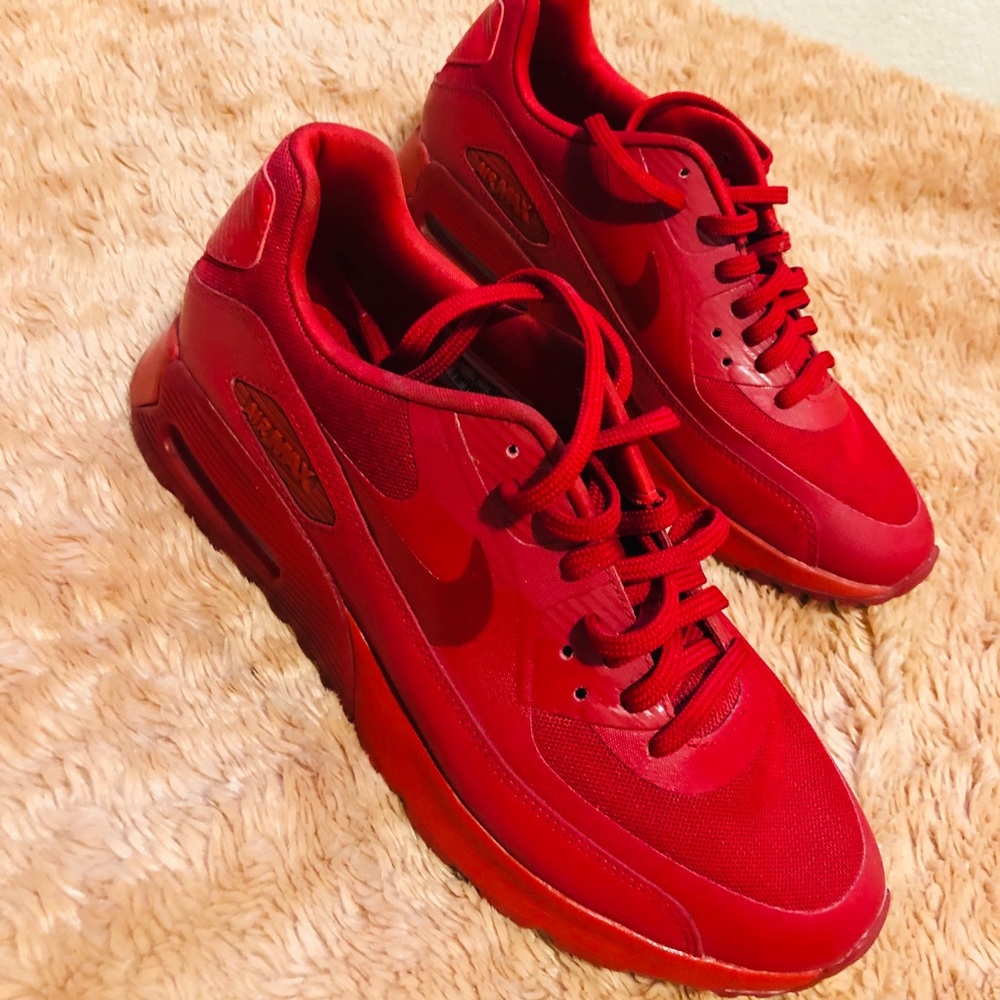 Bloody Red AIR MAX 90 Nike.